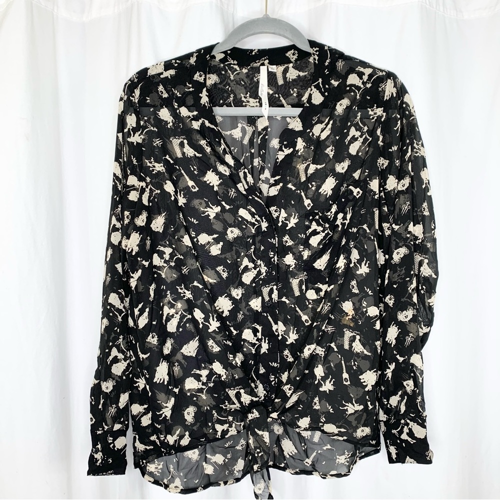 Bellatrix Cinderella Black and Cream Sheer Blouse Size M Long Sleeve Button Up